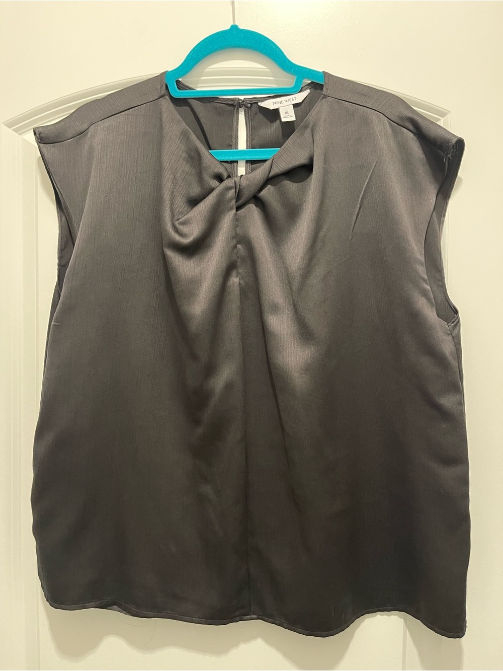 Nine West Black Twist-Neck Cap Sleeve Top